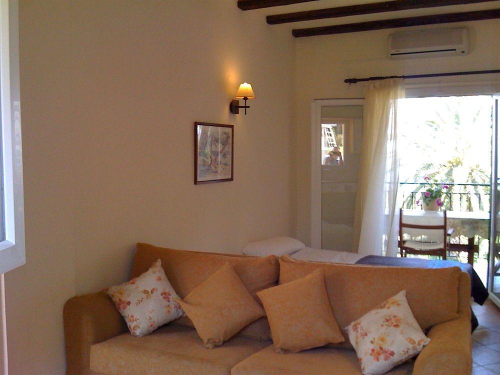 Aparthotel Panorama Hideaway Dassia  Exterior foto