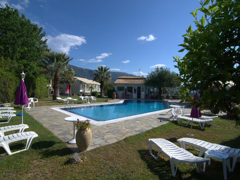 Aparthotel Panorama Hideaway Dassia  Exterior foto
